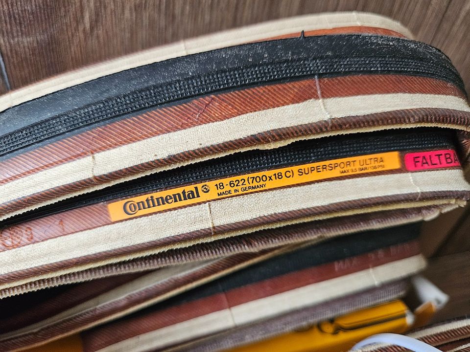 Continental Super Sport Ultra - 18 x 622 - NOS Ware in Herne