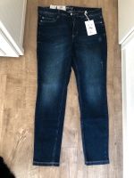 Dunkelblaue Jeans von MAC neu 44/30 Hessen - Kirchhain Vorschau