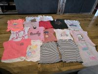 T-shirt T-Shirts für Mädchen in verschiedenen Größen zwischen 104 Wuppertal - Barmen Vorschau