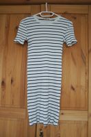 Kleid, strukturiert, schwarz-weiß gestreift, Zara, Größe 36 Nordrhein-Westfalen - Wülfrath Vorschau