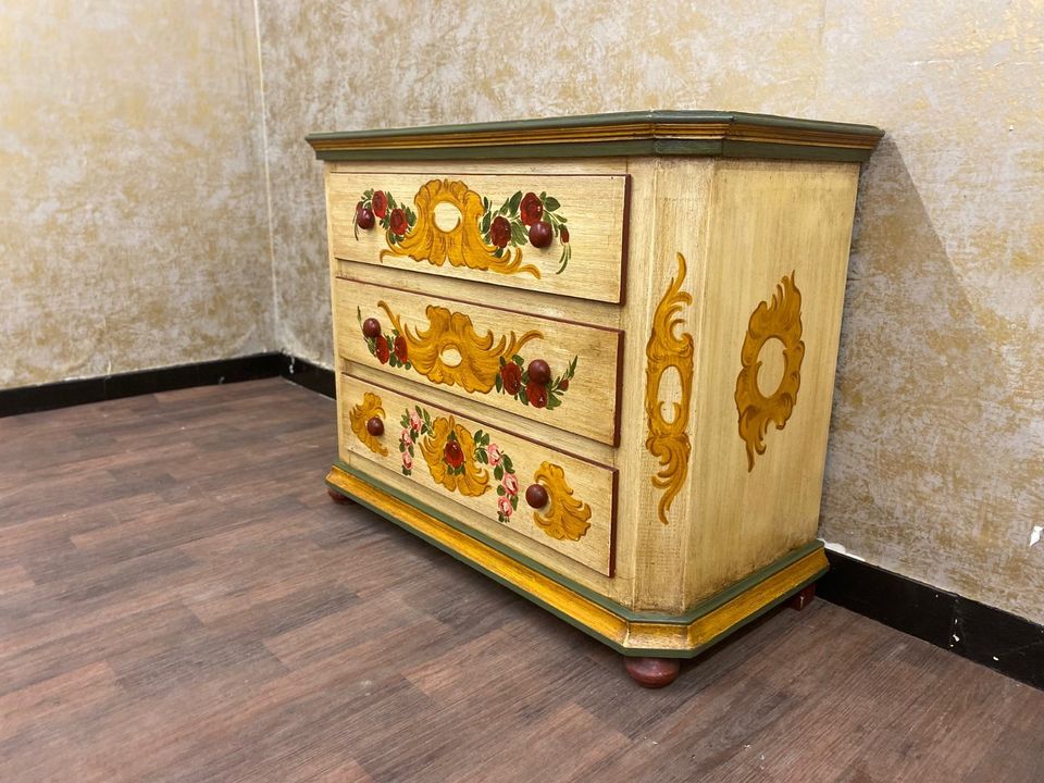 Landhaus Schrank Kommode Sideboard Bauernschrank Handbemalt Antik in Sankt Augustin