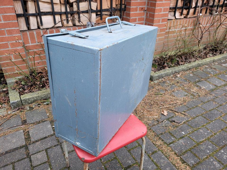 Werkzeugkiste  Box Aufbewahrungskoffer in Lübeck