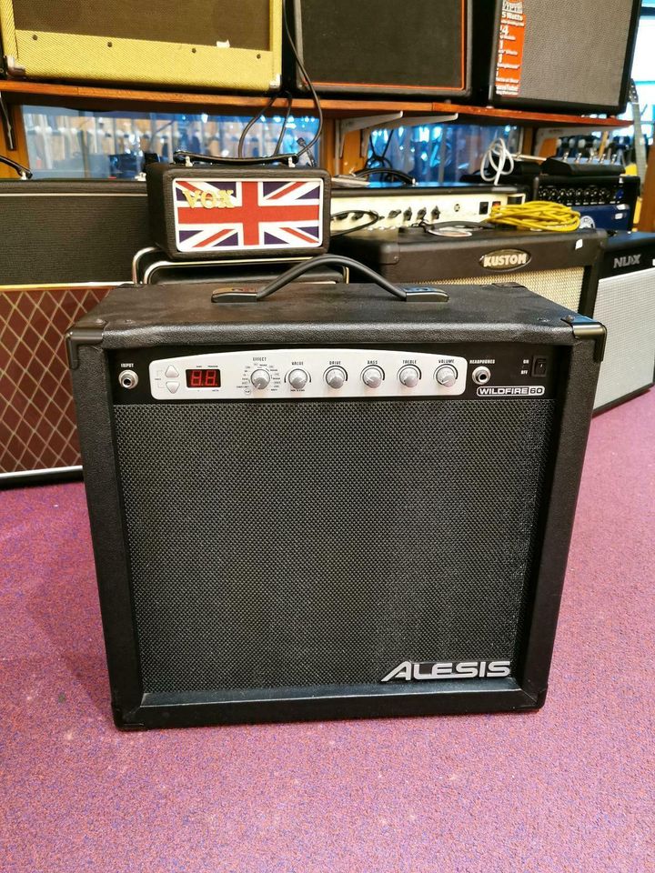 Alesis Wildfire 60 Verstärker E-Gitarre E Gitarre in Hannover