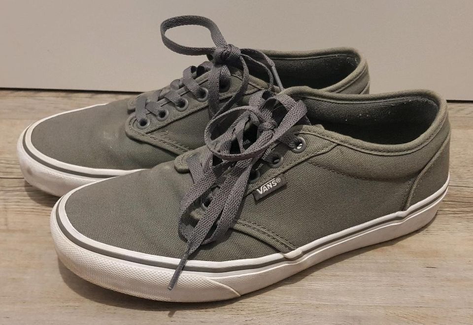 Vans Schuhe Sneakers grau 39 in Mücke