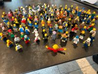 Riesige LEGO Figuren Sammlung (104 St.) Top Zustand plus Zubehör Nordrhein-Westfalen - Recklinghausen Vorschau