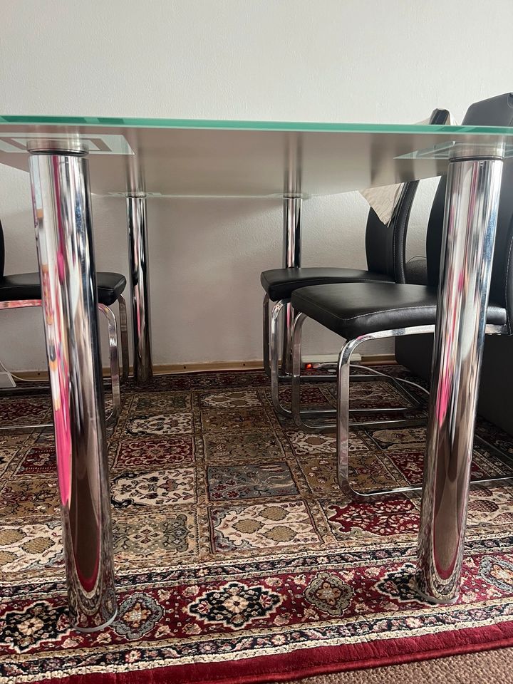 Tisch/ Esstisch/ Glastisch mit Chromfüßen in Ingolstadt