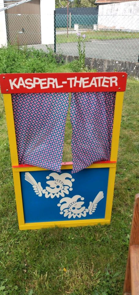 Kasperletheater Theater und Kiosk in Homburg