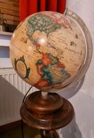 Antiker Globus Erdglobus mit Ständer Sammler Nordrhein-Westfalen - Willich Vorschau