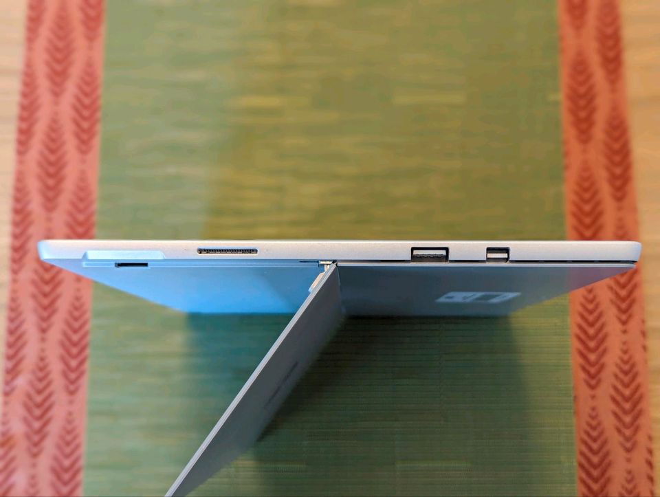 Surface Pro 6 Intel Core i5 8GB 128GB Super erhalten! in Brandis