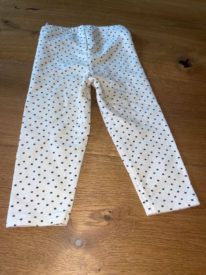 Leggins beige Punkte schwarz Mädchen jungen gr 86 in Hannover