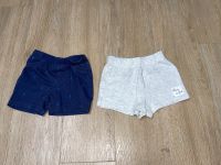 2 Jungen Shorts kurze Hose / Stoff Hose Größe 74 Baden-Württemberg - Ellhofen Vorschau