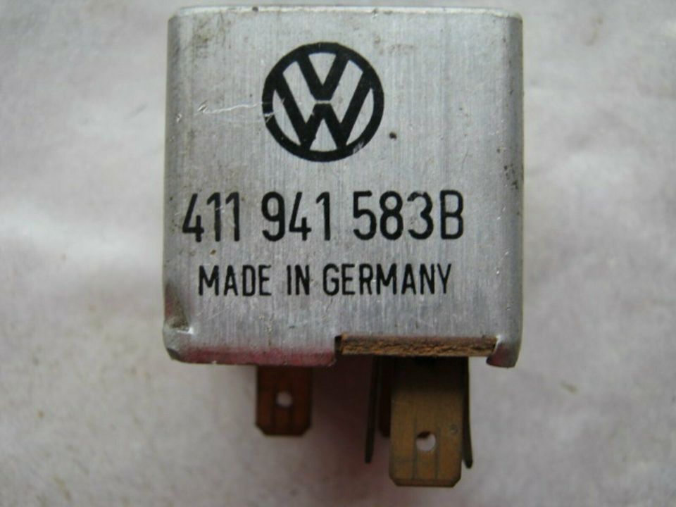 Oldtimerteile: VW Scheinwerferrelais, Teil Nr. 411 941 583B in Mössingen