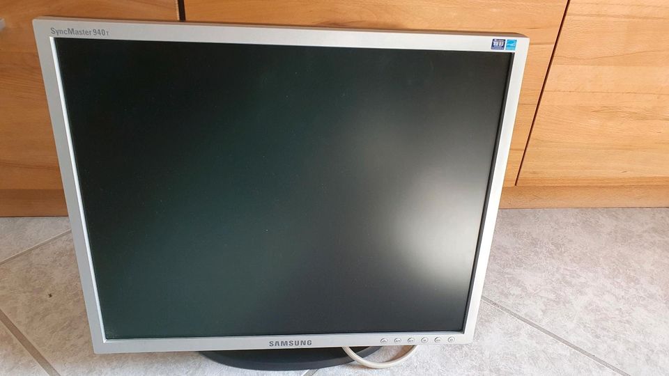 Samsung Monitor in Hirschaid