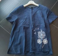 SHIRT MIT PUSTEBLUME + GR 44 Hessen - Weilmünster Vorschau