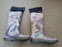 Gummistiefel bunt mit Innenschuh, TOP Dresden - Weixdorf Vorschau