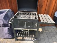 Grill mit Abdeckung Niedersachsen - Großefehn Vorschau