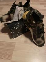 Adidas NMD R1 Star Wars Gr. 40 2/3 Neu Ovp Sammler Niedersachsen - Schneverdingen Vorschau