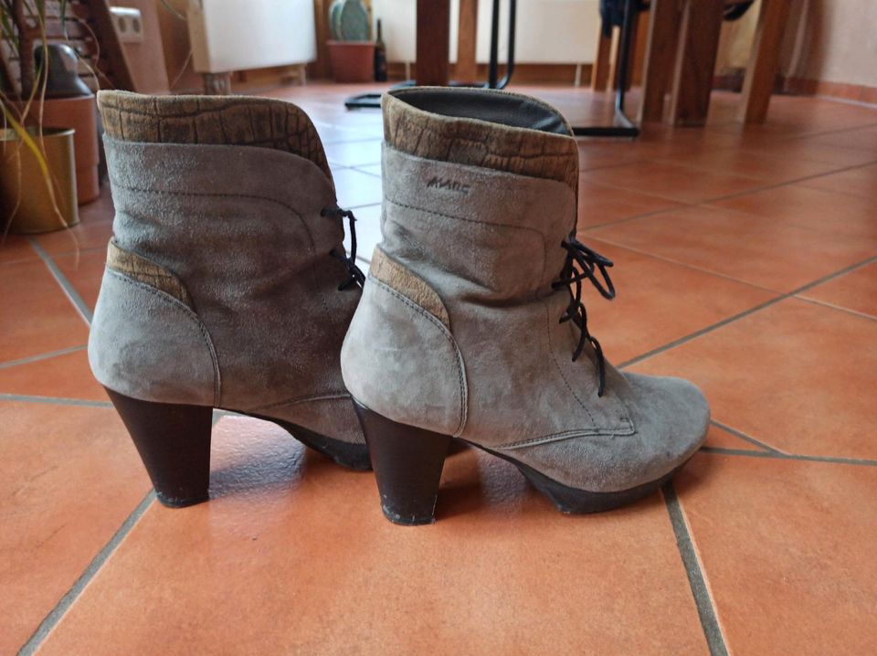 Damenschuhe High Heels echtes Leder Marc in Weimar (Lahn)