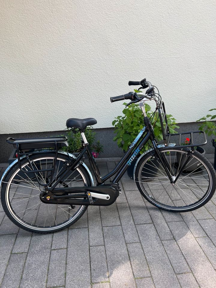 GAZELLE MISS GRACE C7 E BIKE ,500WH,RH 49,SEHR GUTEN ZUSTAND in Marl