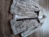 Hochwertige feminine Kuscheljacke, Greenstone, Gr. 38 Nordrhein-Westfalen - Mönchengladbach Vorschau