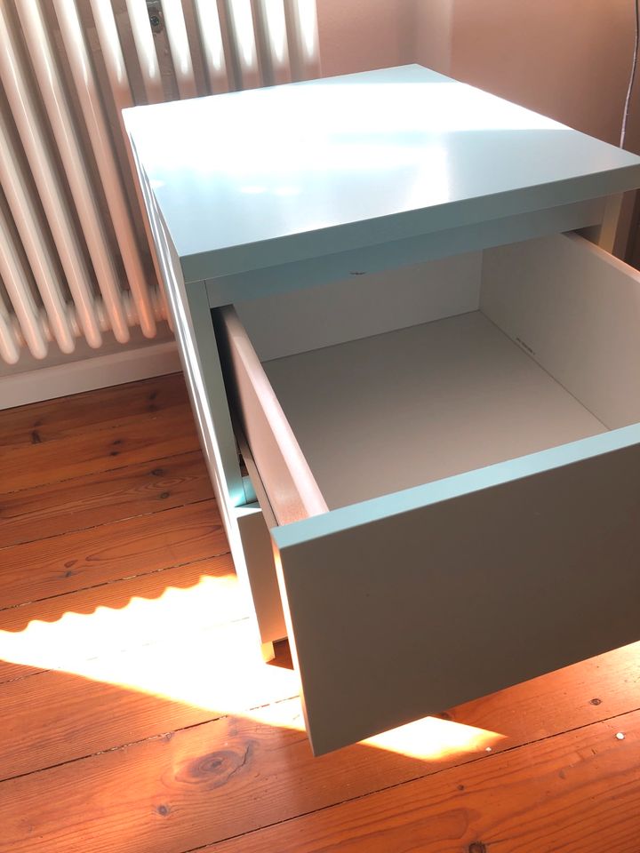 MALM IKEA Kommode Türkis in Berlin