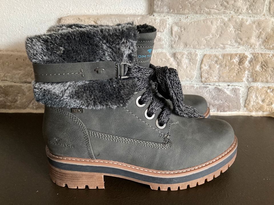 Tom Tailor Boots Schnürboots Stiefel Stiefelette grau 40 NEU in Buttenheim