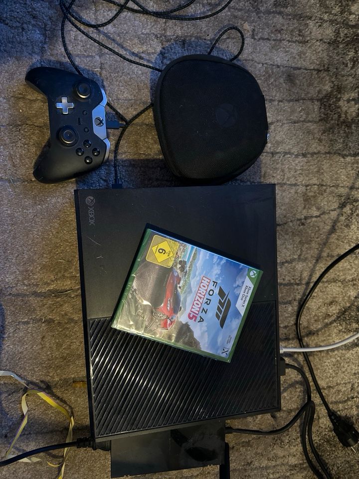 Xbox one mit Controller und 3 spielen in Ganderkesee