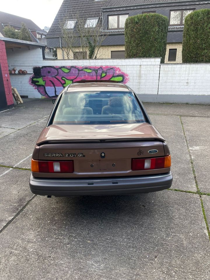 Ford Sierra 2,0 i GL OHC 1989 in Hürth