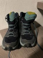 Salomon Wanderschuhe Gr. 40 Nordrhein-Westfalen - Kerpen Vorschau