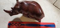 Nashorn aus Holz, afrikanische Handarbeit Niedersachsen - Giesen Vorschau