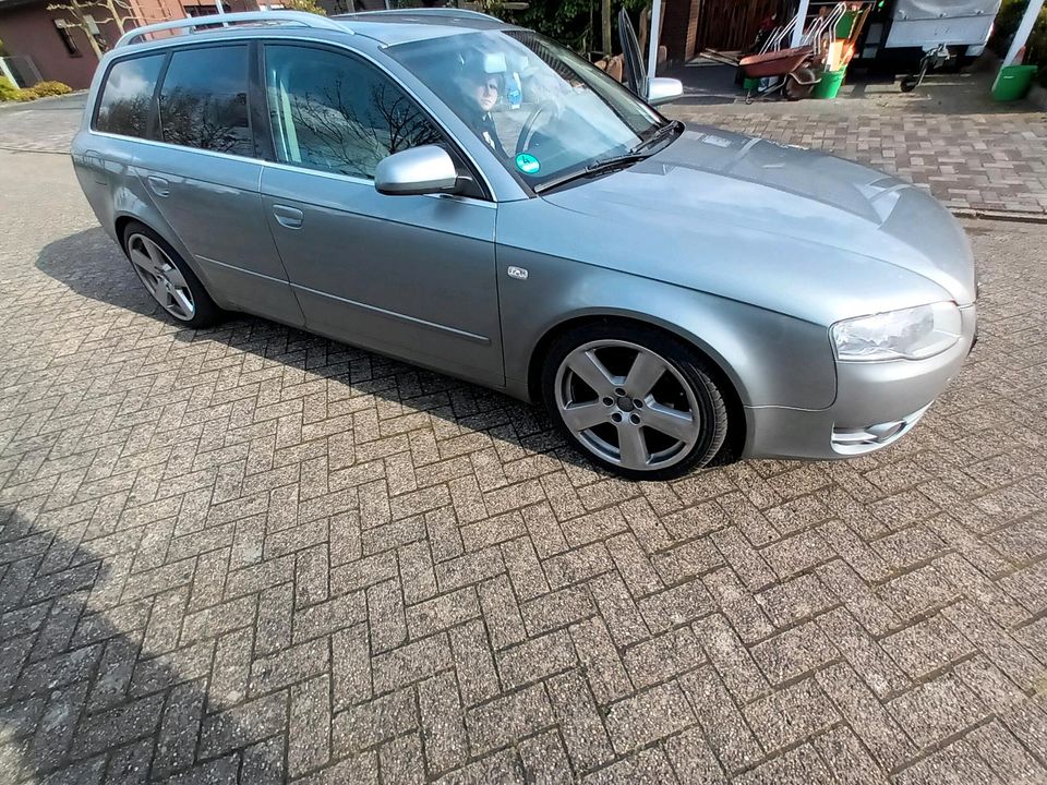 Audi A4 avant in Emlichheim