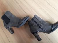 Stiefelette von Mustang in Gr. 38 - 3 x getragen Nordrhein-Westfalen - Arnsberg Vorschau