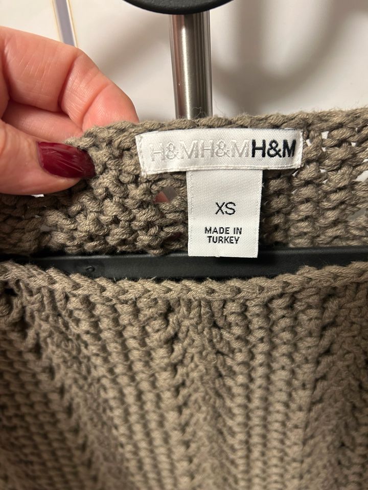 H&M Pullover , gr XS❤️ in Solingen