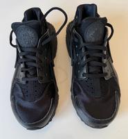 Nike HuaracheRun sneaker &Puma sneaker Cali Schuhe beide Top zu Bayern - Neusäß Vorschau