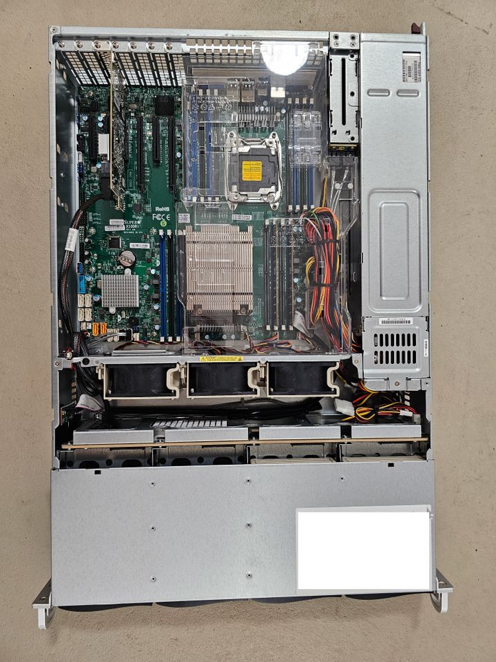 01 - Supermicro Server - 2HE - 12 Bay - Ohne Festplatten in Lübben