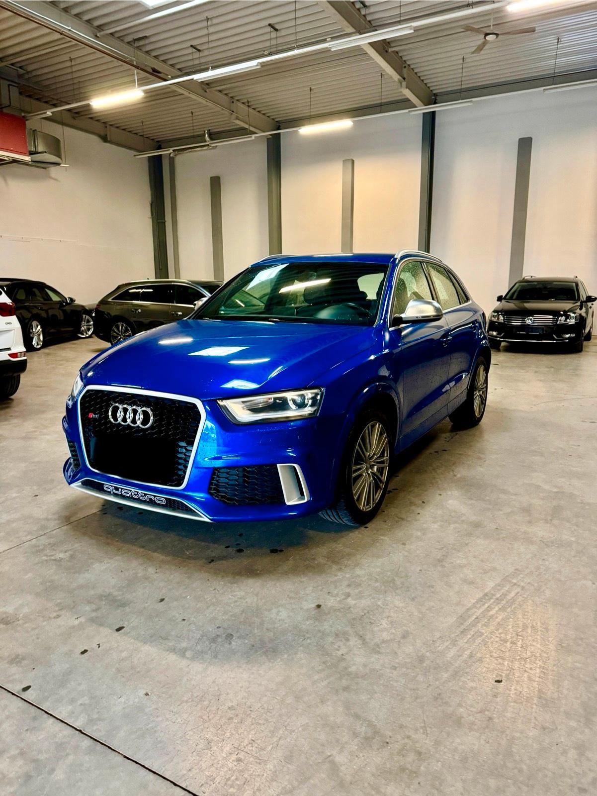 Abbildung des Autos Audi RSQ3 8U 5 Zylinder …