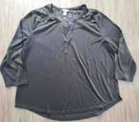 Neu H&M Jerseybluse Gr. XL Shirt Langarmshirt Bluse grau Spitze Sachsen - Elsterheide Vorschau