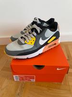 Golfschuhe Nike Air Max 90 G Gr. 37,5 Smoke Grey Grau  NEUwertig Niedersachsen - Celle Vorschau