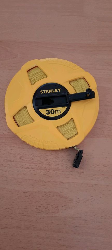 Stanley 30m Maßband in Magdeburg