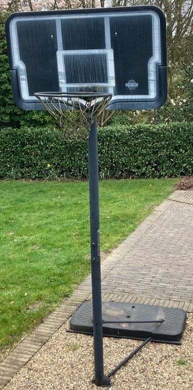 Basketballkorb, Ring aus Stahl, Outdoor in Mülheim (Ruhr)