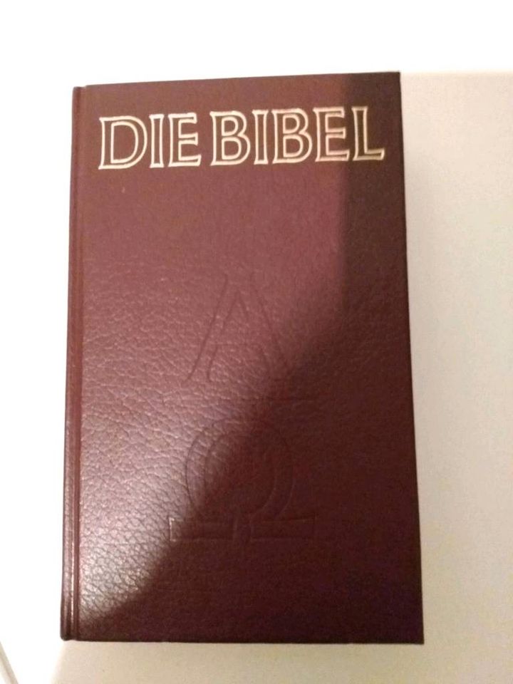 Bibel altes und neues Testament in Nörvenich