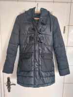 Wärmere Mädchen-Jacke, schwarz, mit Kapuze, Größe S Kr. Altötting - Marktl Vorschau