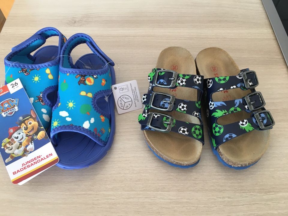 Paw Patrol Sandalen neu und Sandalen Fußball Gr. 26 im Set in Plattling