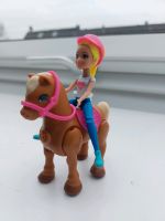 Barbie mit Pfred Essen - Steele Vorschau