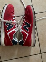 Verkaufe Rote New Balance gr 44,5 Sachsen-Anhalt - Könnern Vorschau