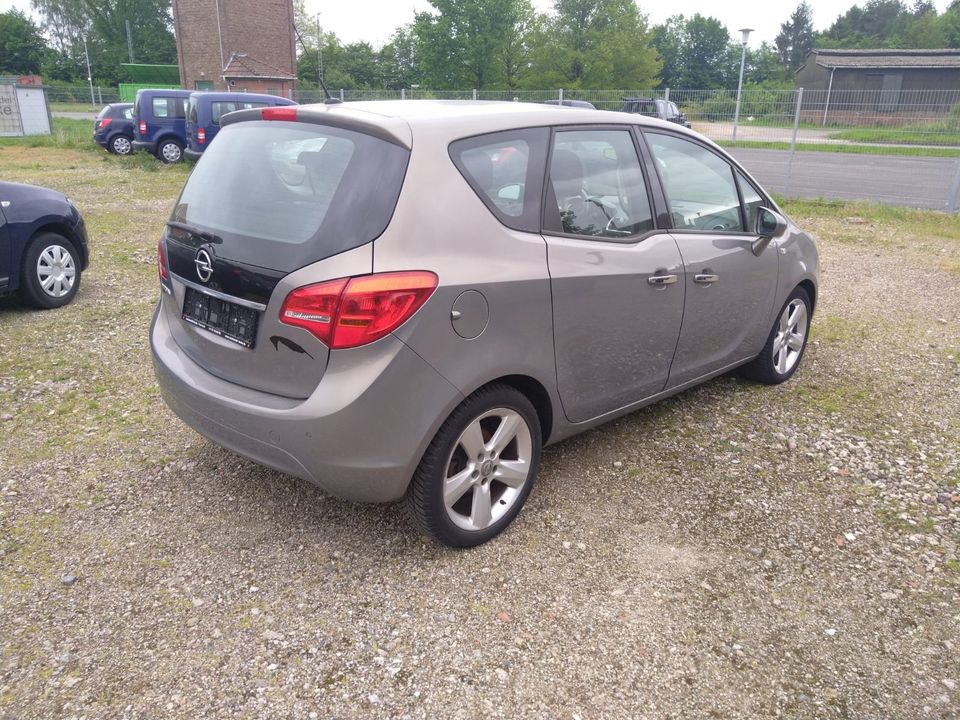 Opel Meriva B 1.4 Innovation LHZ SHZ Tempomat HU & Inspektion neu in Drentwede