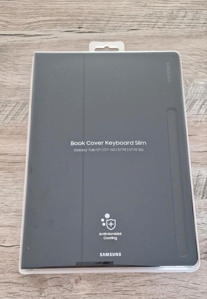 Book Cover Keyboard Slim in Weingarten