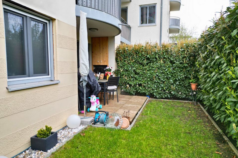 ** Tolle Erdgeschosswohnung mit Garten in zentraler Wohnlage ** in