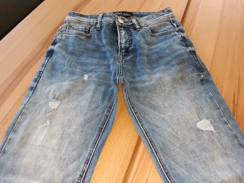 Jeans SAVVY Gr. 28/32 in Rötz