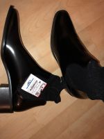 ZARA Boots Schuhe Stiefeletten schwarz Gr. 40 NEU Nordrhein-Westfalen - Iserlohn Vorschau